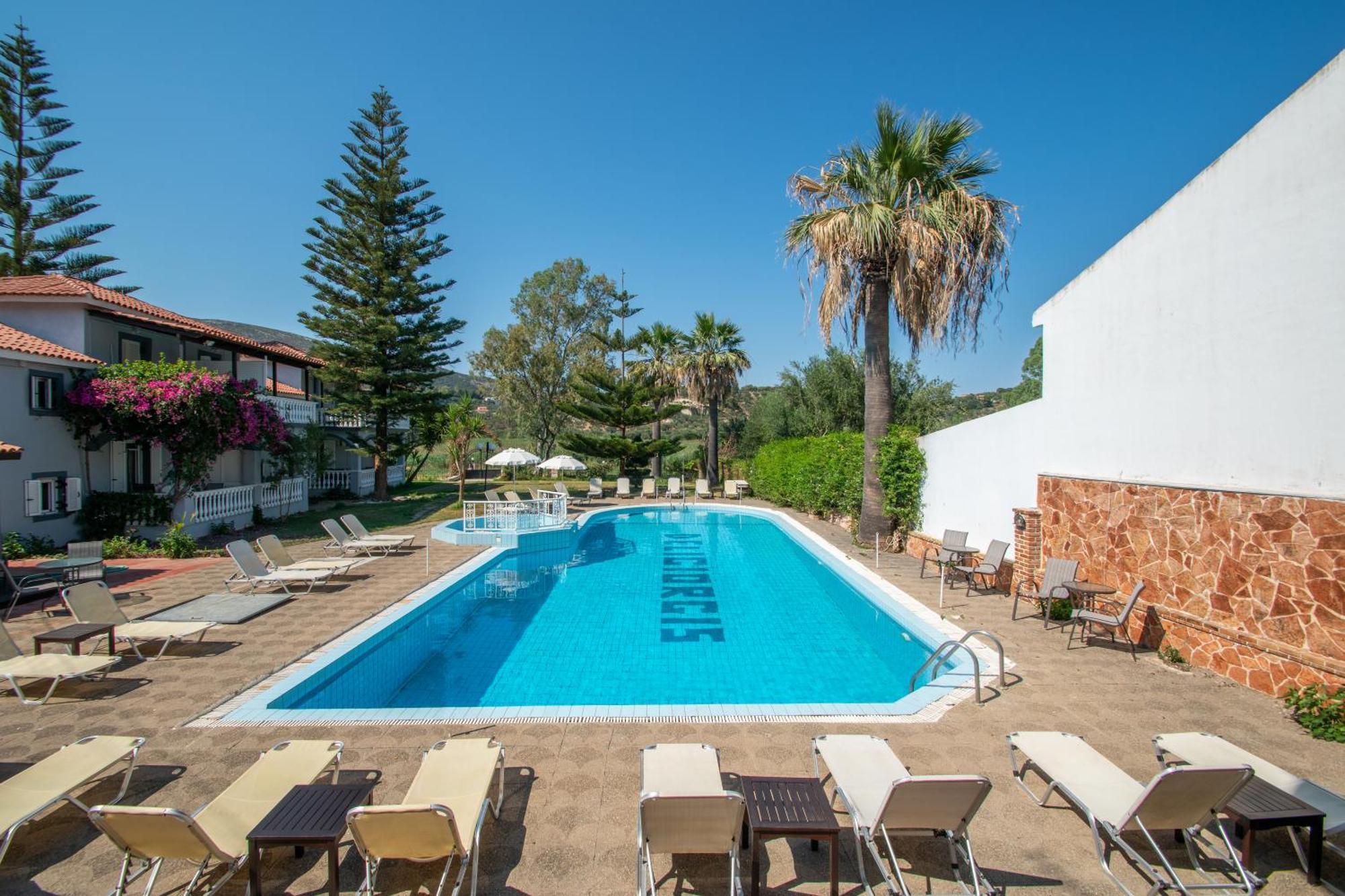 Markella Holiday Resort By "Elite" Marathiás エクステリア 写真