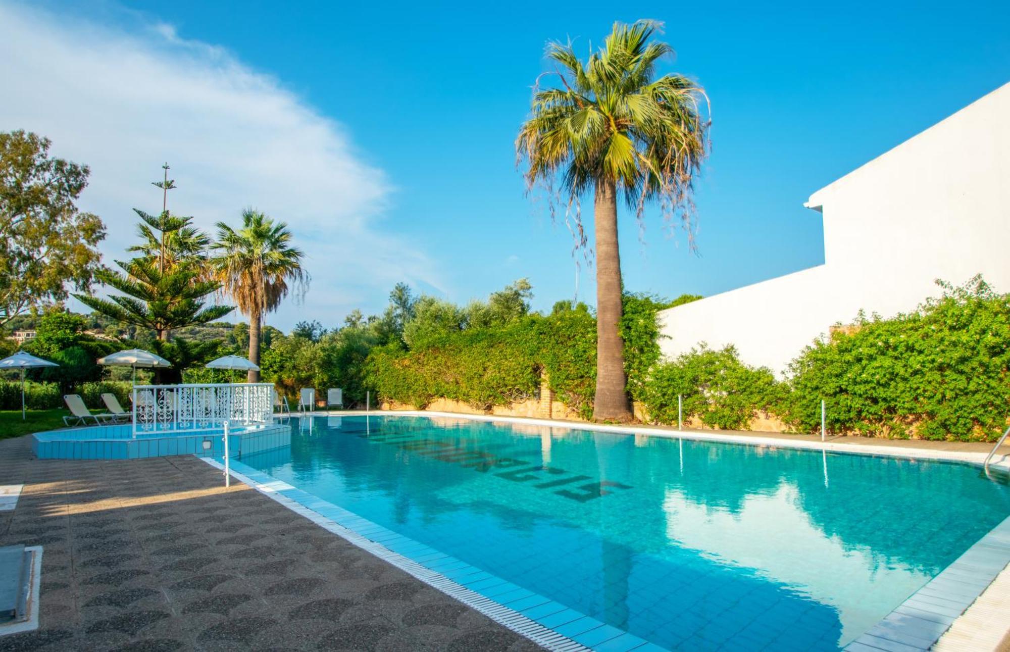 Markella Holiday Resort By "Elite" Marathiás エクステリア 写真